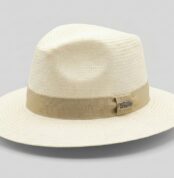 Chapeau_fond_blanc_site_202605061613